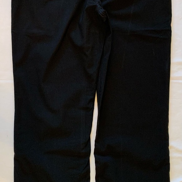 S.C. & Co. - Excellent condition - black floral comfortably stretchy pants - Picture 5 of 6